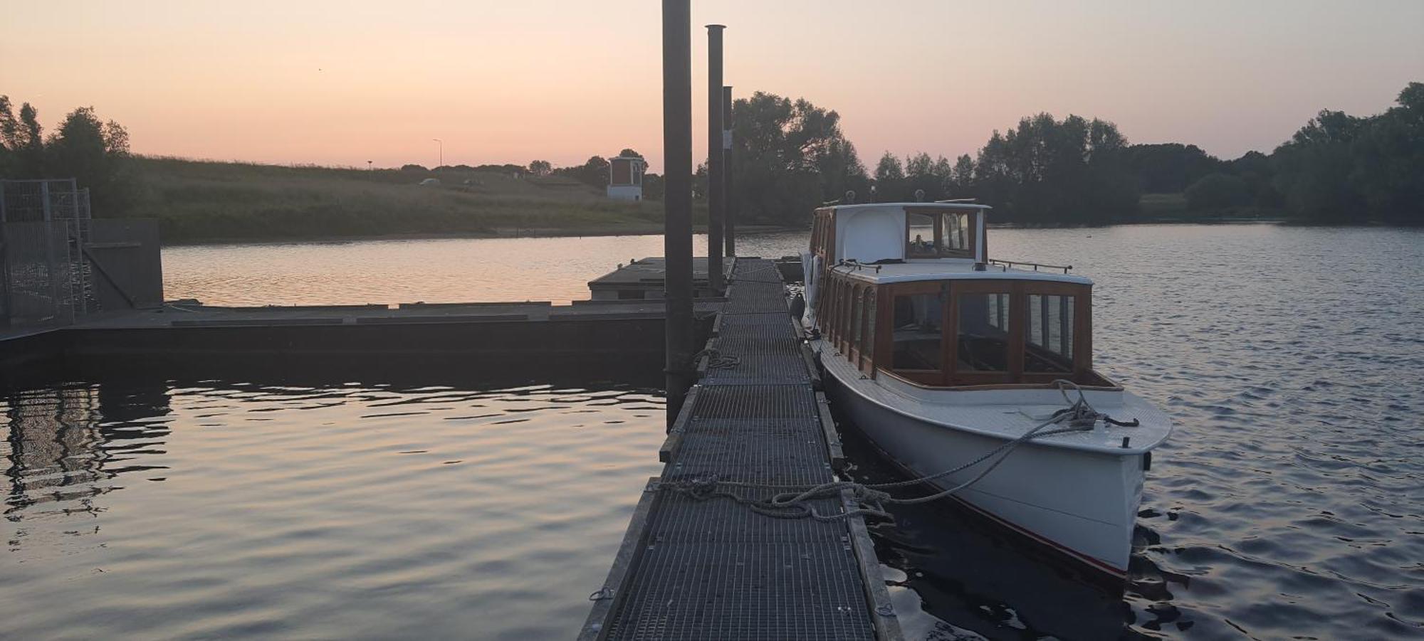 Sientjes Boetiekhotel Kerkdriel Bagian luar foto